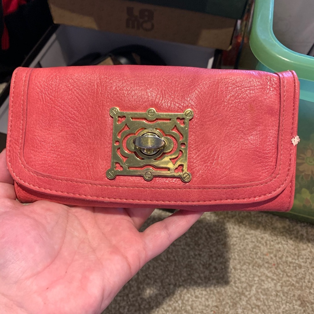 TJ Max fund Wallet. Unsure of brand